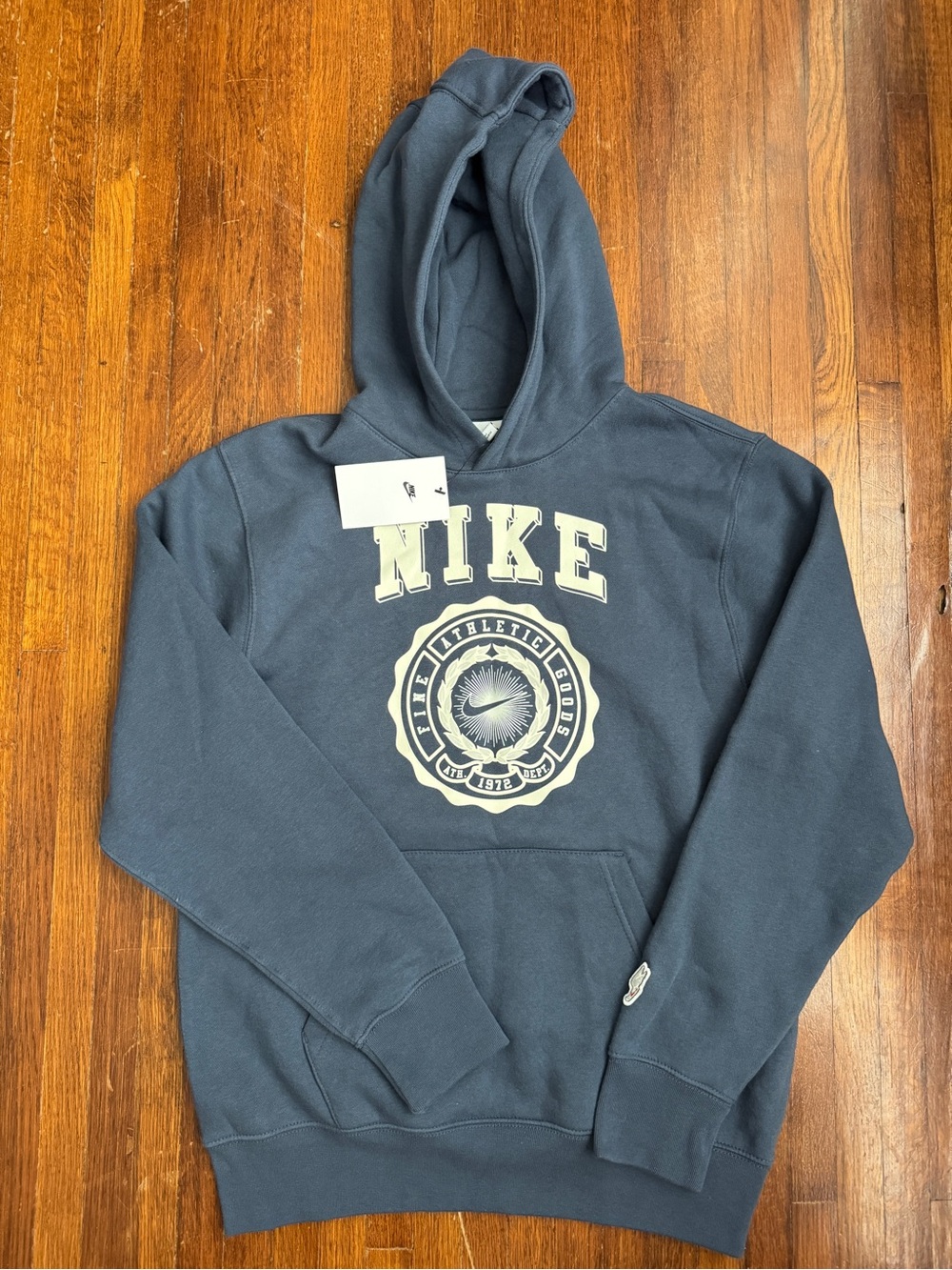 NWT Nike Club Men’s Pullover Hoodie